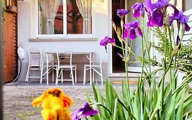 Appartamento Signorini - Bolognaholidayhome - Holiday House Bologna Garden Reserved Parking